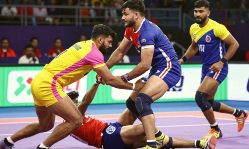 সাত ফুট উঁচু লাফের হিসাব: পাওয়ান সেহরাওয়াতকে ঘিরে যে সংখ্যাগুলো বলে না